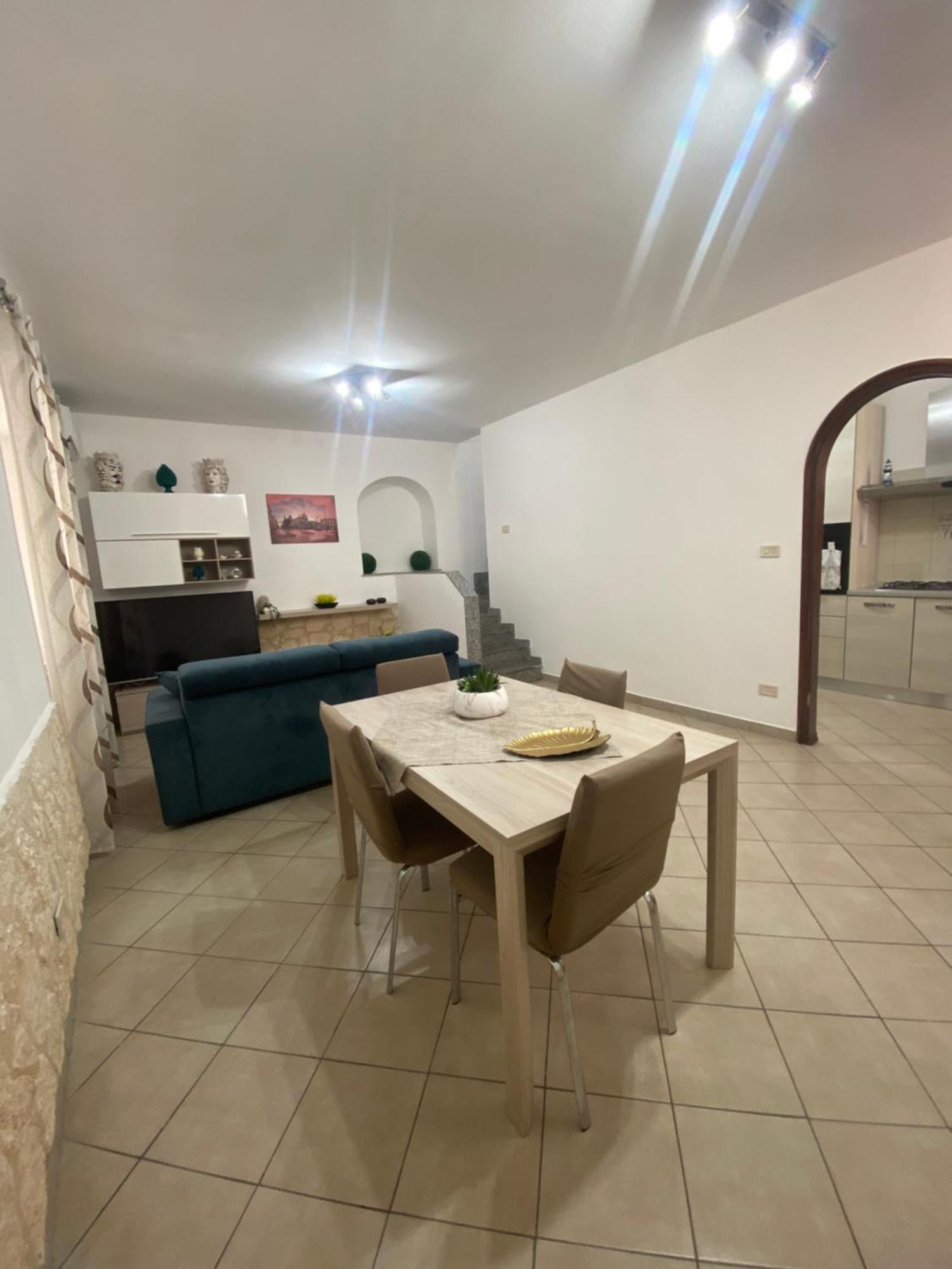 La Casa Di Noah Vila Catânia Exterior foto