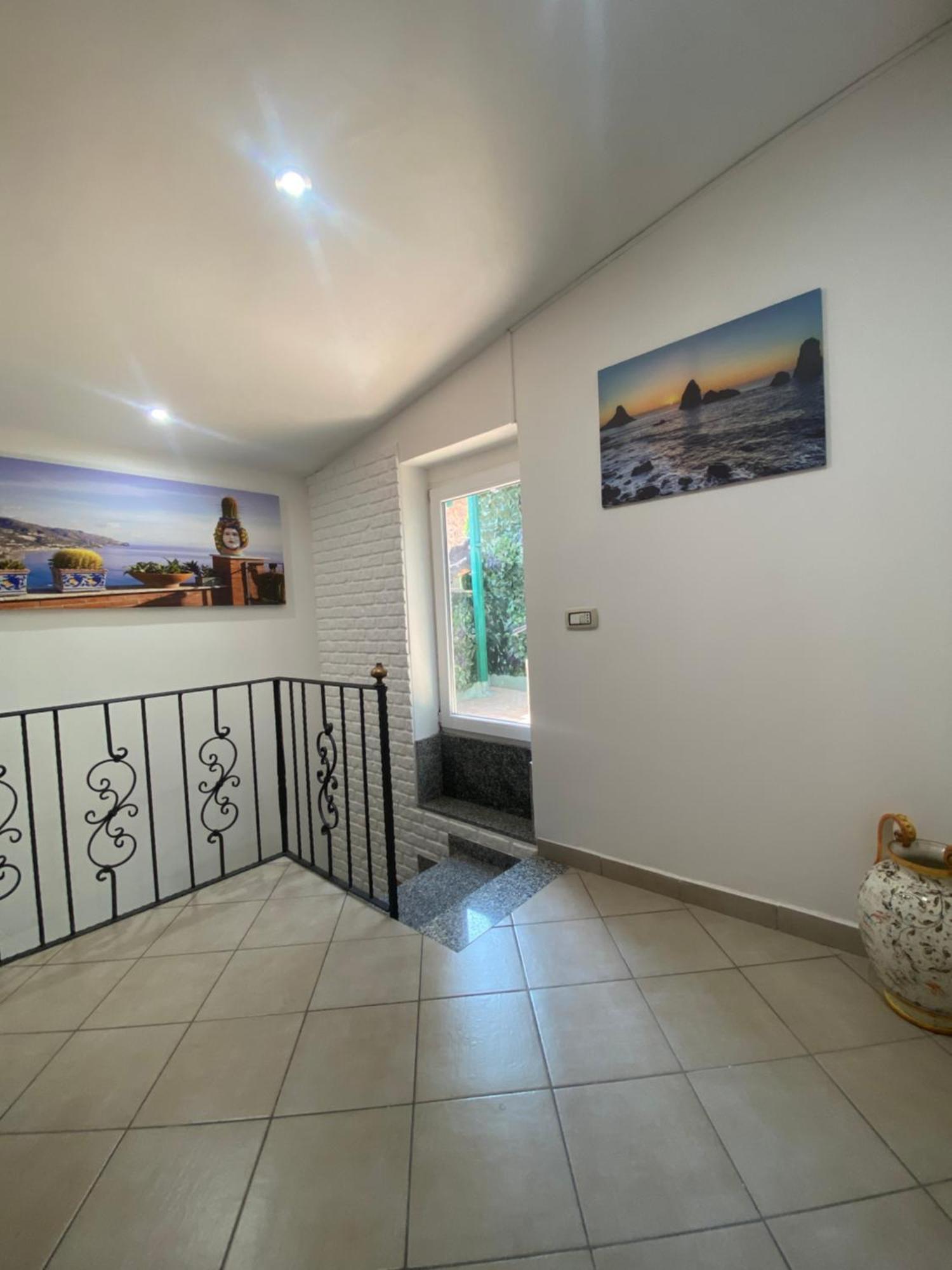 La Casa Di Noah Vila Catânia Exterior foto